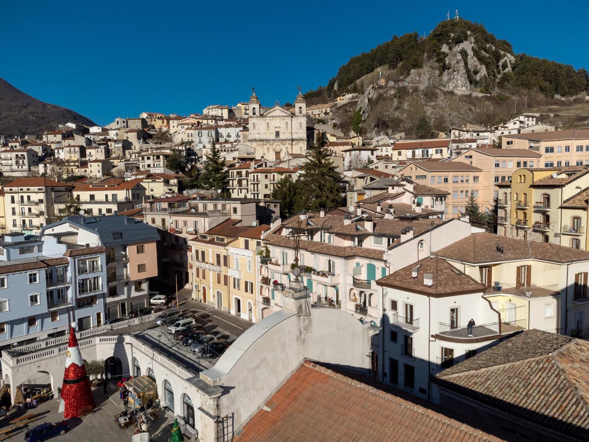 Mavi Rooms Castel Di Sangro Exterior photo