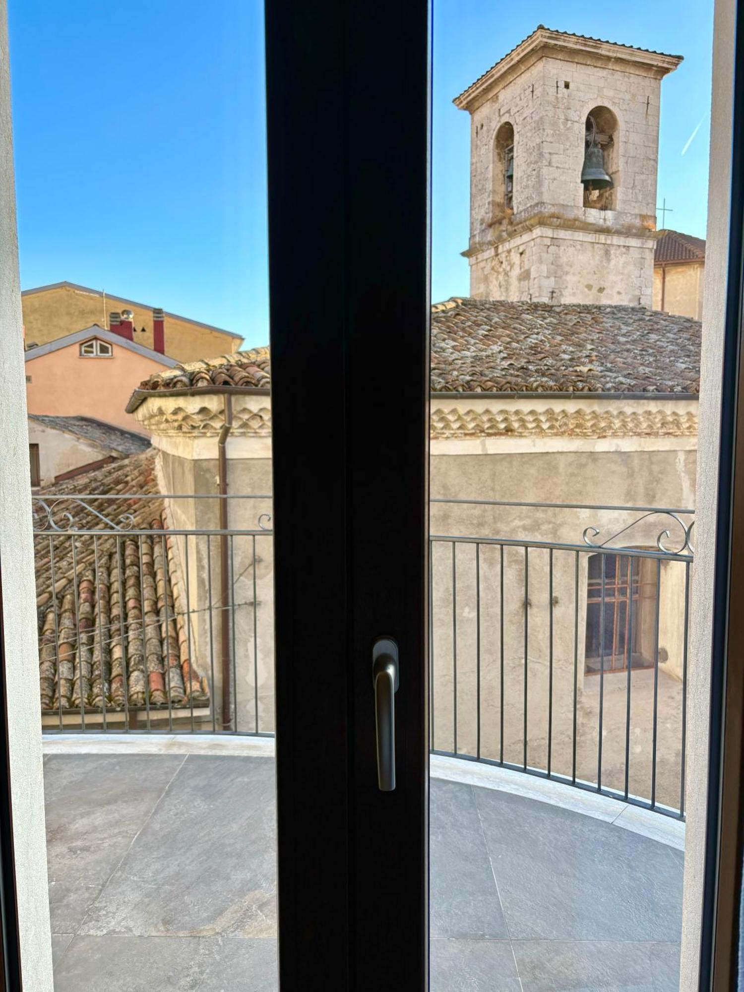 Mavi Rooms Castel Di Sangro Exterior photo